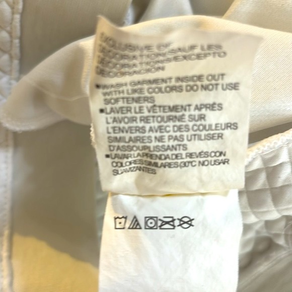 Under Armour off white quilted hoodie “Las Vegas” - Picture 7 of 7